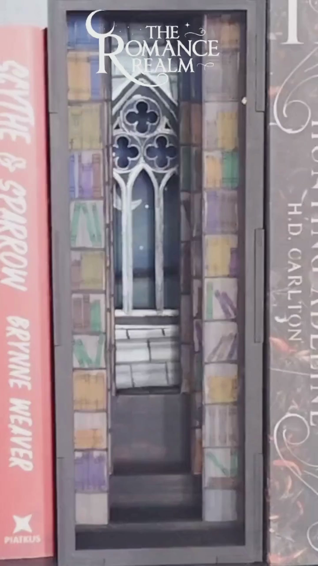 Paint-your-own Book Nook Kit AGES OF PAGES PRE-ORDER