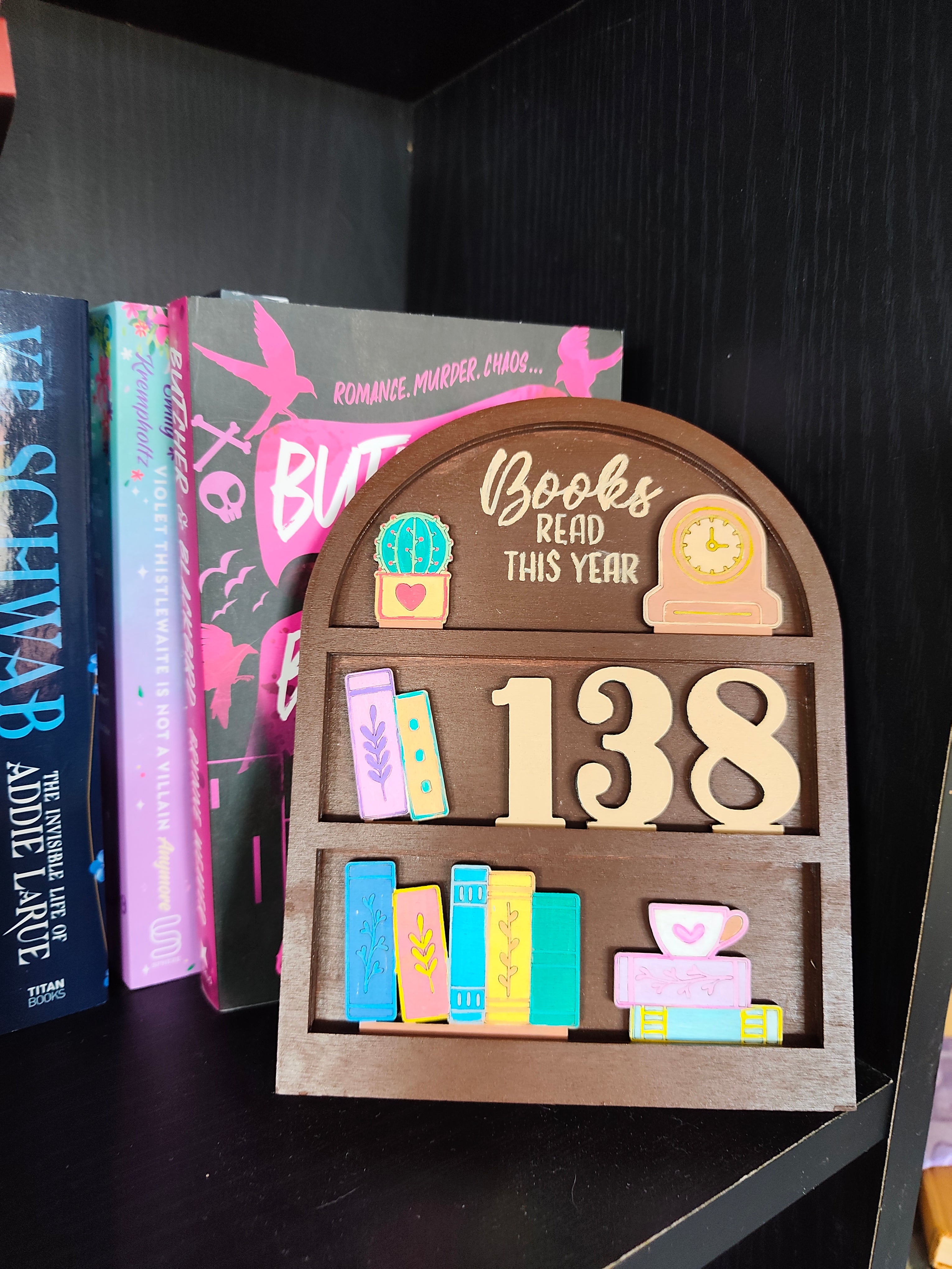 Book Tracker Shelf